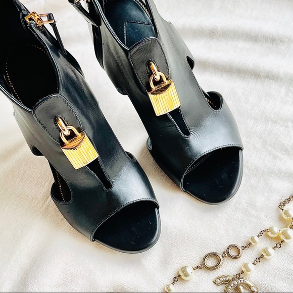 🔶FREE SHIPPING 🔶Tom Ford Padlock Cutout 105mm Heel - Picture 3 of 11
